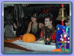 2006-10-27 Halloween avond 70